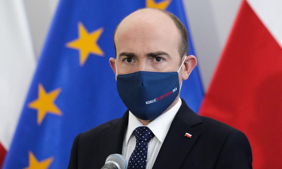 PO mówi "sprawdzam" w sprawie polexitu. Złoży projekt nowelizacji konstytucji