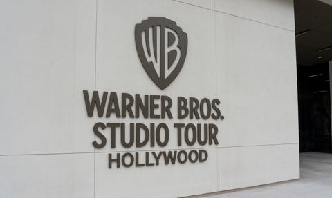 Warner zarekomenduje udziałowcom przyjęcie oferty Netfliksa