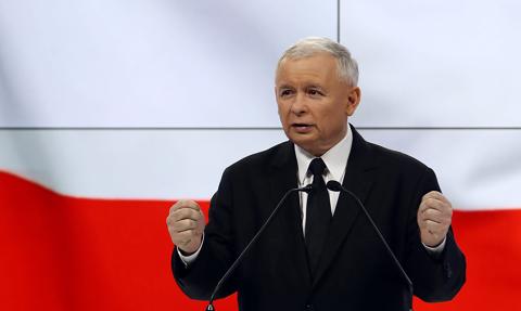 Prawica podpisała porozumienie