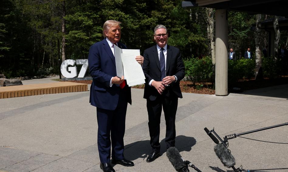Trump i Starmer ogłosili finalizację umowy handlowej