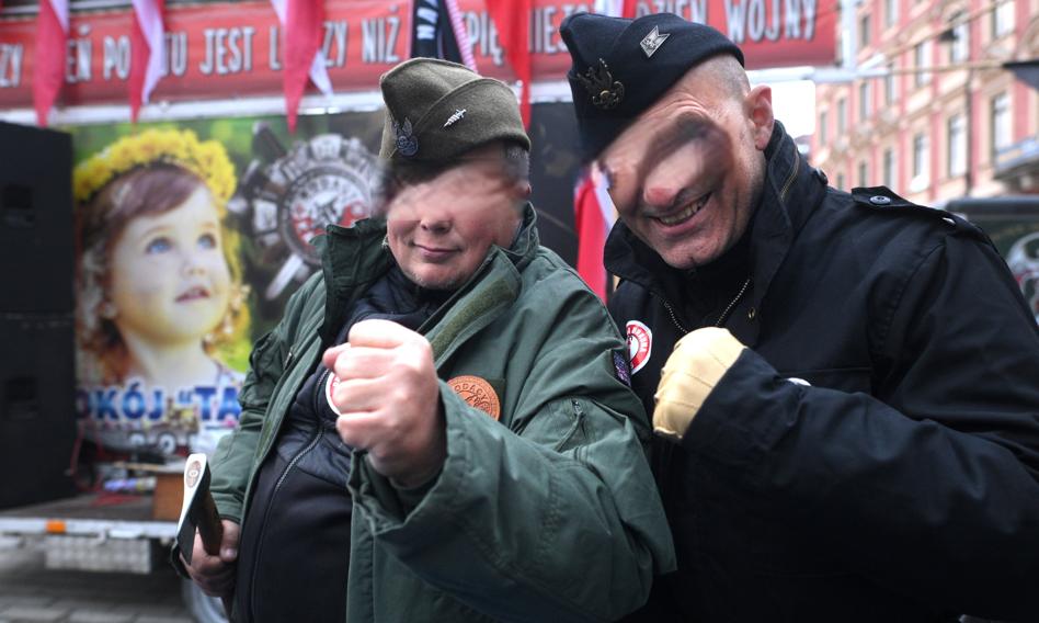 Zarzuty dla patostreamerów z ruchu Rodacy Kamraci. Jest wniosek o areszt Marcina O. i Wojciecha O.