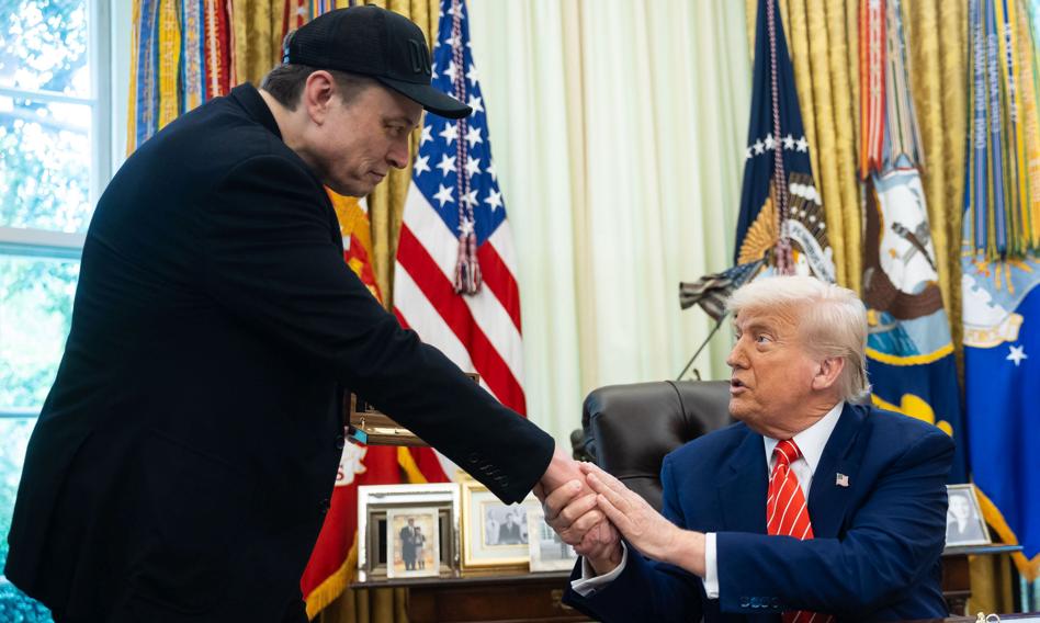 Pogodzą się czy nie? Sojusznicy Muska i Trumpa chcą pojednania