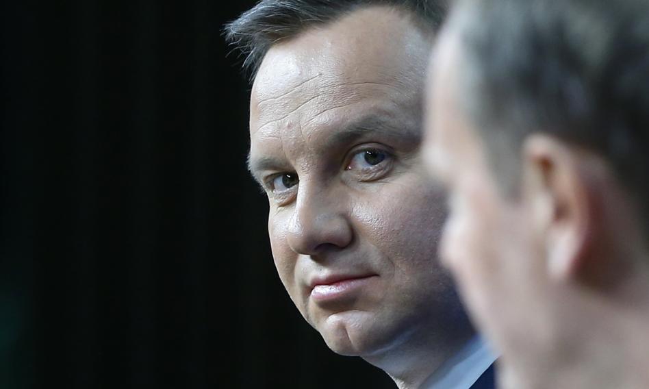 Lex Tusk. Prezydencka nowela ustawy o komisji ds. wpływów rosyjskich już obowiązuje
