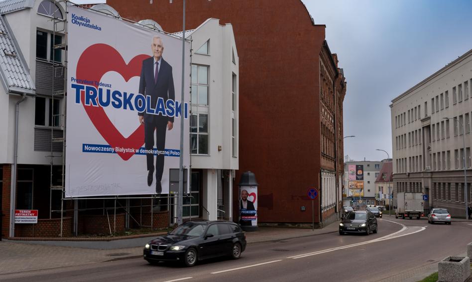 Tadeusz Truskolaski prezydentem Białegostoku na piątą kadencję. Są dane ze wszystkich komisji