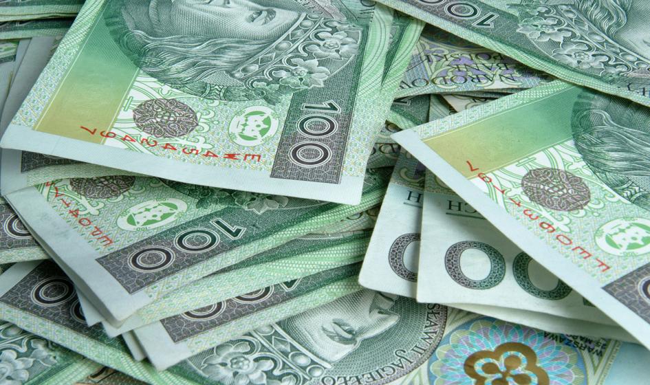 Zwolniony pracownik żąda 3 mln zł odszkodowania