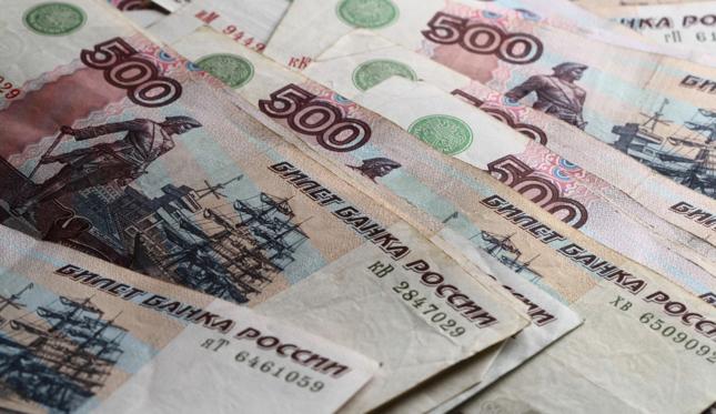 Mimo Trumpa rubel kontynuuje wzrostową passę