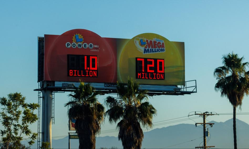W amerykańskiej loterii padła główna wygrana. Szansa wynosiła 1 do 292 milionów