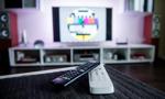 Skąd Polacy czerpią informacje? Telewizja wciąż wygrywa