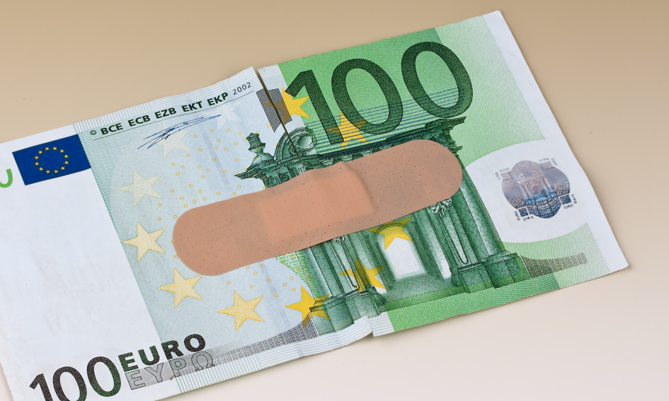 Raport EY: Sukces banków w najbliższej dekadzie wymaga zmian w pięciu obszarach