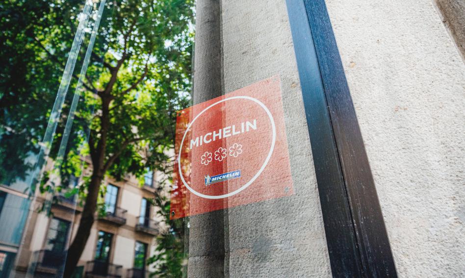 Po co gastronomii gwiazdki Michelin? "Przyznanie odznaczenia jest głośnym, ważnym wydarzeniem"