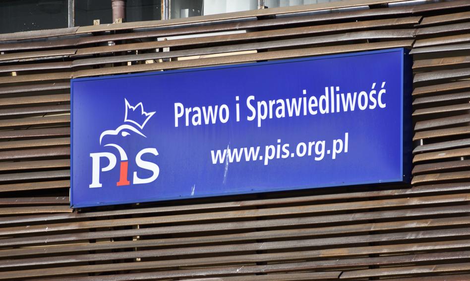 Izba Kontroli Nadzwyczajnej SN Uwzględniła Skargę PiS Na Decyzję PKW O ...