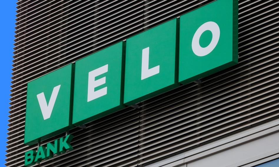 Bank Handlowy ma umowę sprzedaży działalności detalicznej banku na rzecz VeloBanku