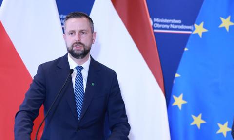 PGZ produkuje już 250 mln sztuk amunicji małokalibrowej. Szef MON zapowiada kolejne fabryki
