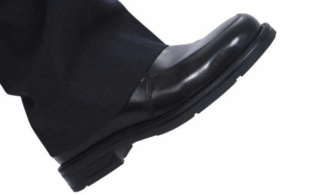 Załatwiał sprawy za Michałki, spodnie i buty