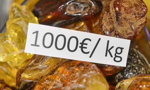 Zuchwała kradzież biżuterii wartej milion euro. Rusza śledztwo