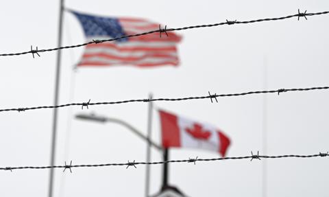 Kanadyjczycy mówią „nie”. Ottawa nakłada cła odwetowe na USA i rozpoczyna bojkot