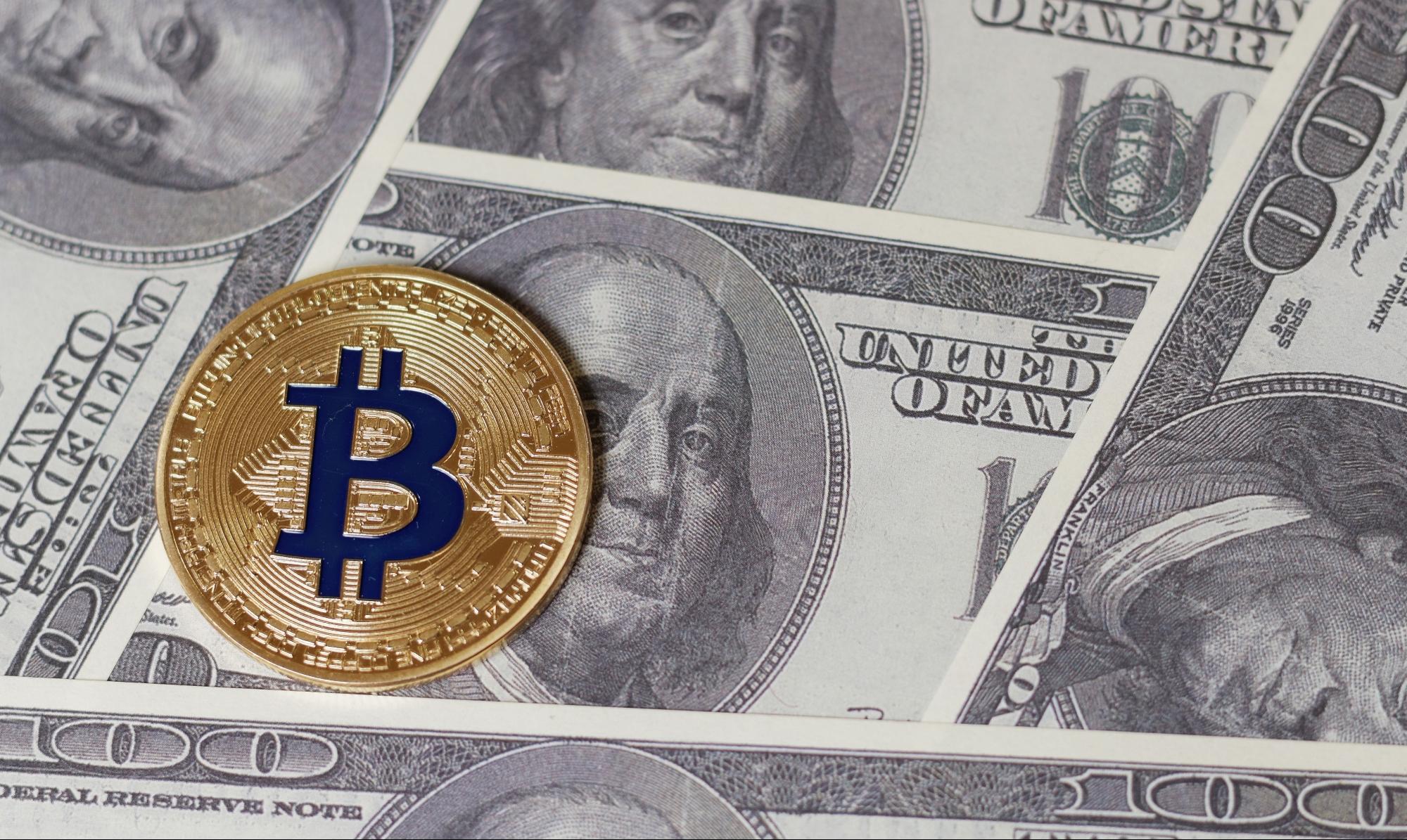 Bitcoin powyżej 10 000 dolarów. Halving coraz bliżej - Bankier.pl