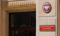 Obniżka VAT i akcyzy na paliwo. Kierowcy będą zadowoleni, ale firmy czeka zimny prysznic