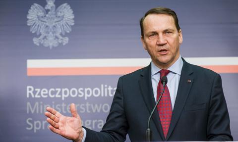 "Pokój możliwy tylko z pozycji siły". Polska, Niemcy i Francja zwierają szyki w rocznicę wojny
