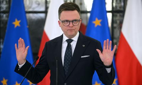 Hołownia: Ostudzenie temperatury sporu to kwestia wagi państwowej