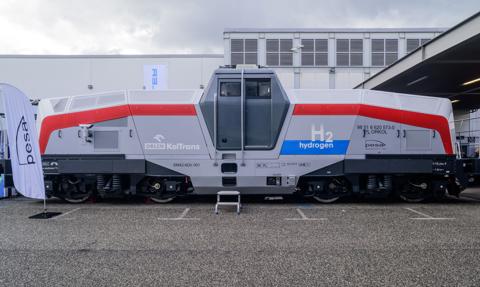 Polska lokomotywa wodorowa firmy Pesa jest atrakcją targów w Sztokholmie