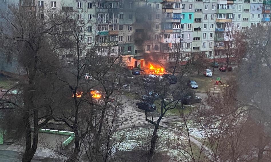 W blokowanym przez Rosjan Mariupolu ludzie zaczynają umierać z braku wody