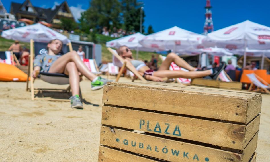 Na Gubałówce w Zakopanem powstała plaża. Najwyżej w Polsce