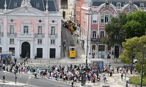 Wypadek kolejki w Portugalii. "Gloria w monecie zderzenia pędziła 60 km/h"