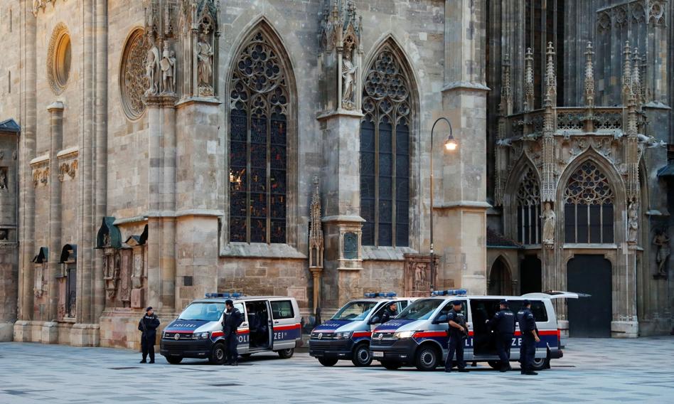 Zamach terrorystyczny w centrum Wiednia. Państwo Islamskie przyznaje się do ataku