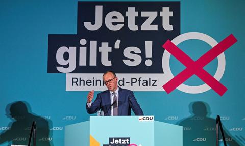 Historyczna klęska SPD w Niemczech. Partia kanclerza Merza świętuje wielki powrót