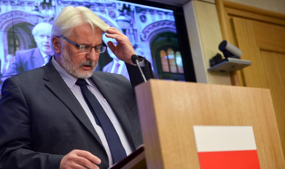 Polemika Waszczykowskiego z Timmermansem na konferencji w Monachium