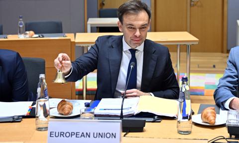 Upada mit o silnej rosyjskiej gospodarce. Domański: Sankcje działają