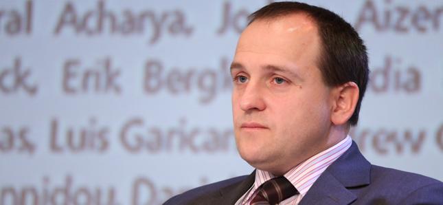 Stanisław Kluza będzie pełnił obowiązki prezesa BOŚ Banku