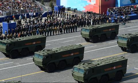 Rosja wycelowała rakiety w bazy NATO