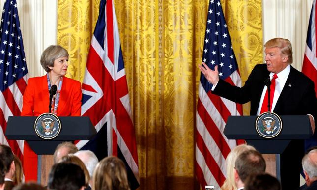 Trump krytykuje przebieg negocjacji ws. brexitu