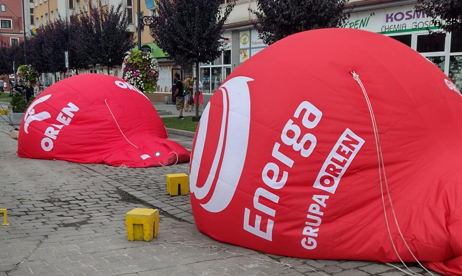 Koniec "tłustych kotów" w Orlenie. Pracę straciło ponad 100 osób, m.in syn Kurskiego czy mąż Emilewicz