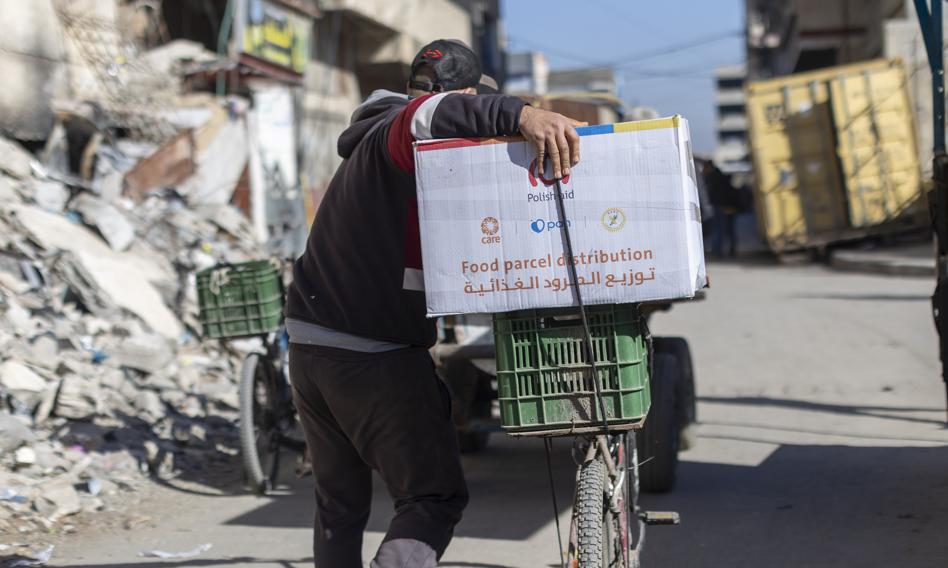 Dramat na Bliskim Wschodzie. 鈥�80% Syryjczyk贸w potrzebuje pomocy humanitarnej鈥�