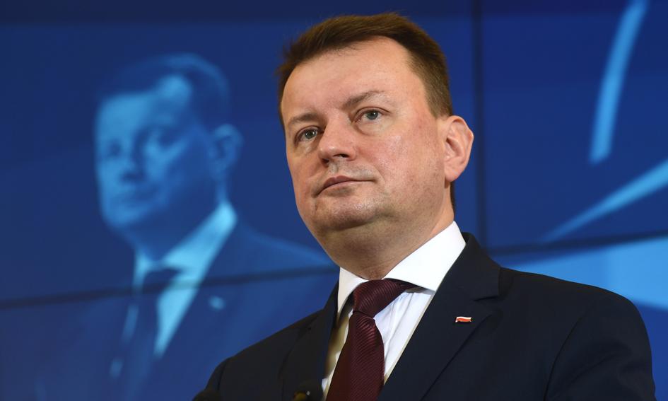 Szef MON: Staramy się kupować jak najwięcej sprzętu w Polsce