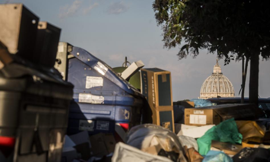 Rzymowi grozi kolejny kryzys śmieciowy