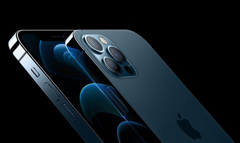 Francja wycofała ze sprzedaży iPhone'a 12. Inne kraje zrobią podobnie?