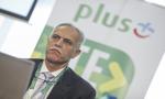 Inwestorzy krążą wokół wież Plusa