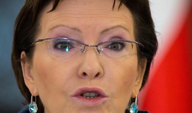 Nowy rząd, czyli mieszanie gorzkiej herbaty