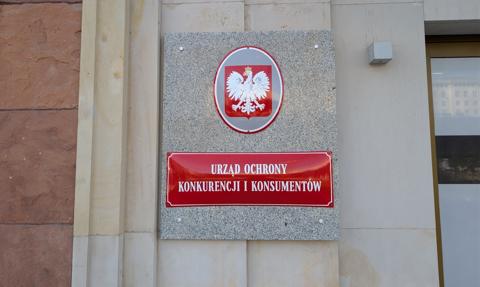 Naganiali na piramidę finansową. UOKiK nakłada kary na platformę szkoleniową