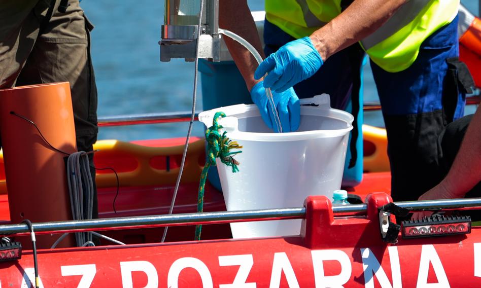 Powrót złotej algi. "Sytuacja na Odrze i jeziorze Dzierżno Duże trudna"