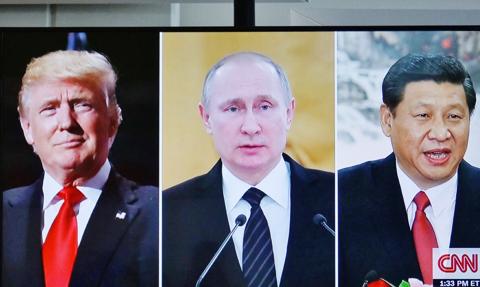 Pekin instruuje Moskwę ws. planu pokojowego? Eksperci: Chiny i Rosja chcą wspólnie ograć USA