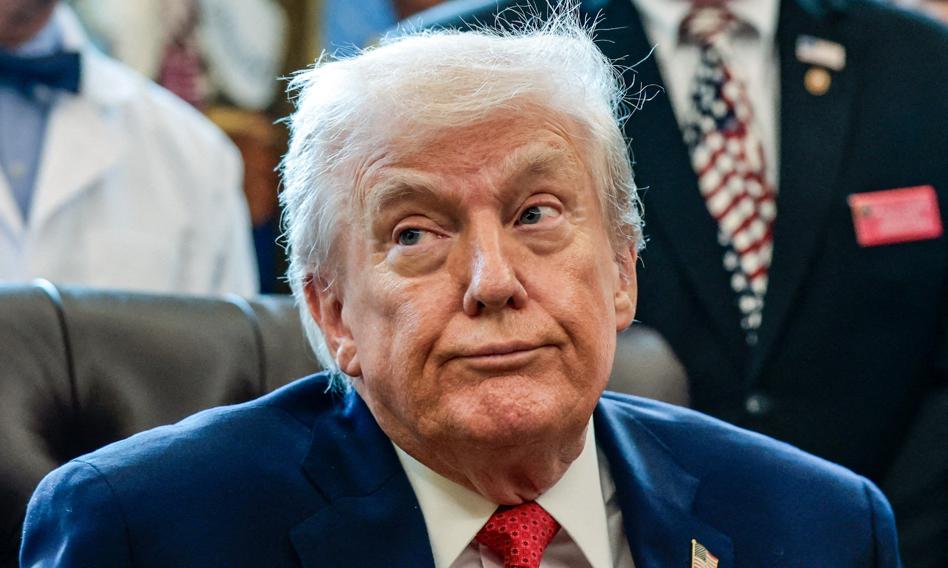 Wymiana kadr czy demontaż dyplomacji? Spór o ludzi "Ameryka przede wszystkim"