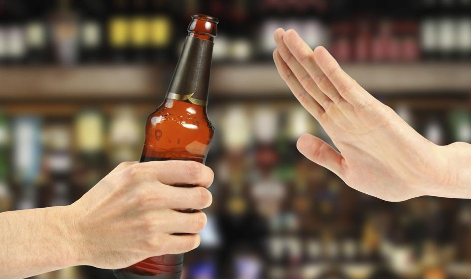 Rosjanie nie będą jeść polskich jabłek i pić amerykańskiej whisky