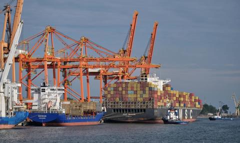 Port Gdynia się rozbudowuje. Koszt inwestycji tylko w tym roku to blisko 450 mln zł