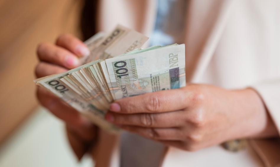Coraz wyższe premie na kontach firmowych. Przedsiębiorcy mogą zgarnąć nawet 2000 zł