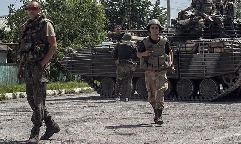 Ukraina: Armia sprawdza doniesienia o przejściu granicy przez rosyjskie wojsko
